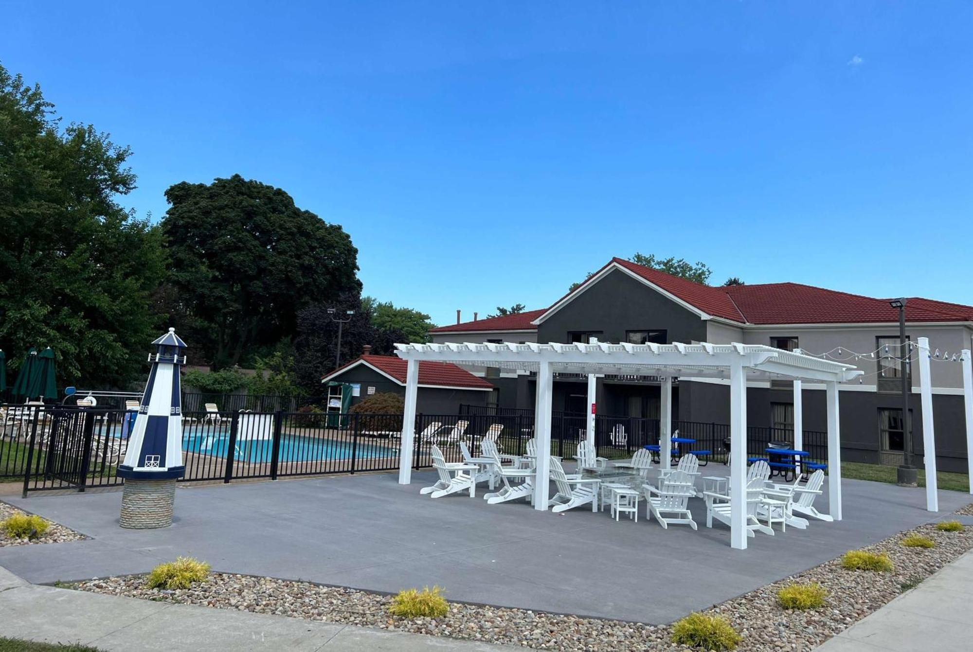 La Quinta Inn By Wyndham Sandusky Near Cedar Point Exteriör bild